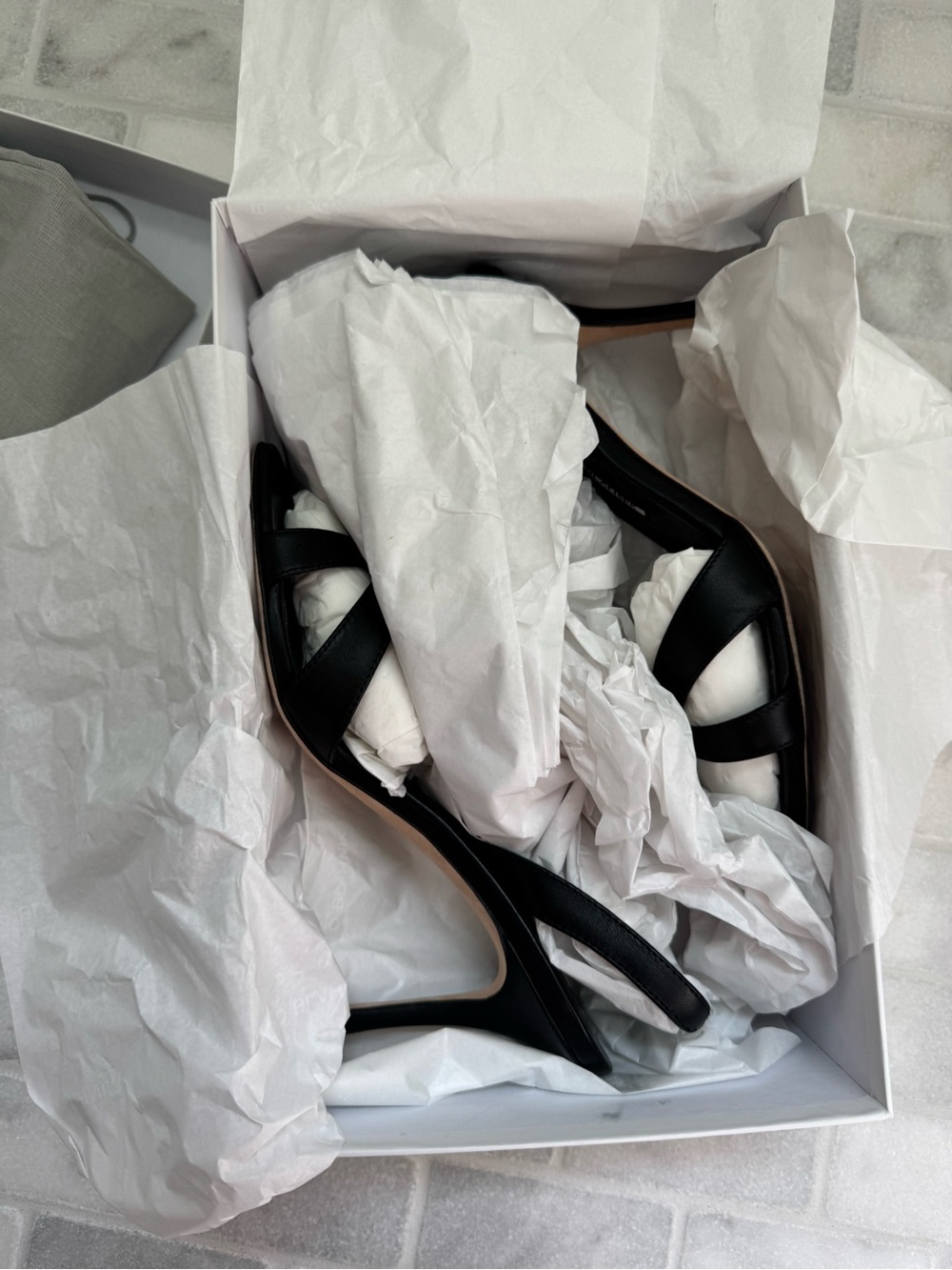 Manolo Blahnik Black Leather Callasli heel - Picture 3 of 12